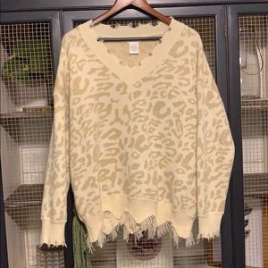 Leopard Print Frayed V-Neck Sweater